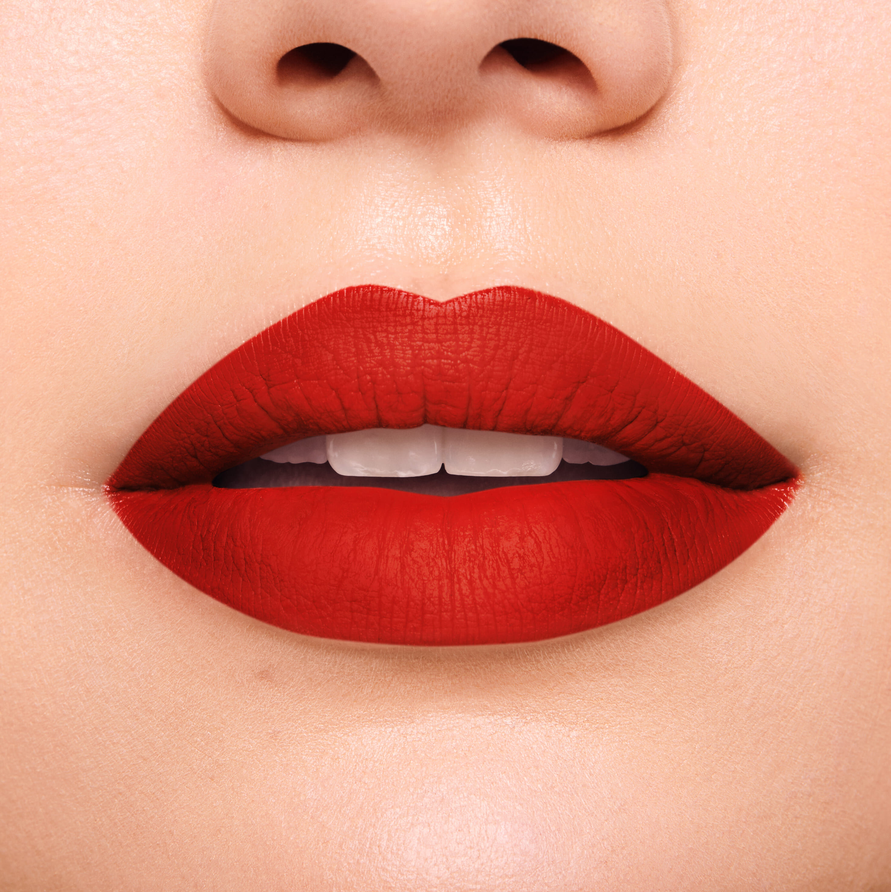 L'ABSOLU ROUGE DRAMA INK