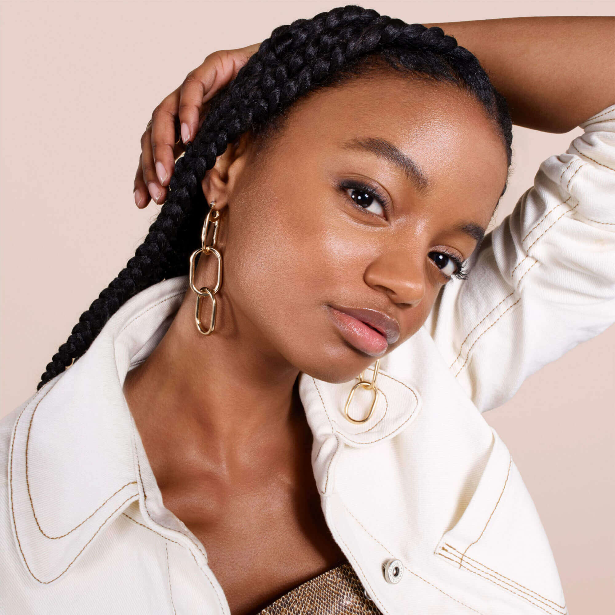 TEINT IDOLE ULTRA WEAR CARE & GLOW FONDOTEN