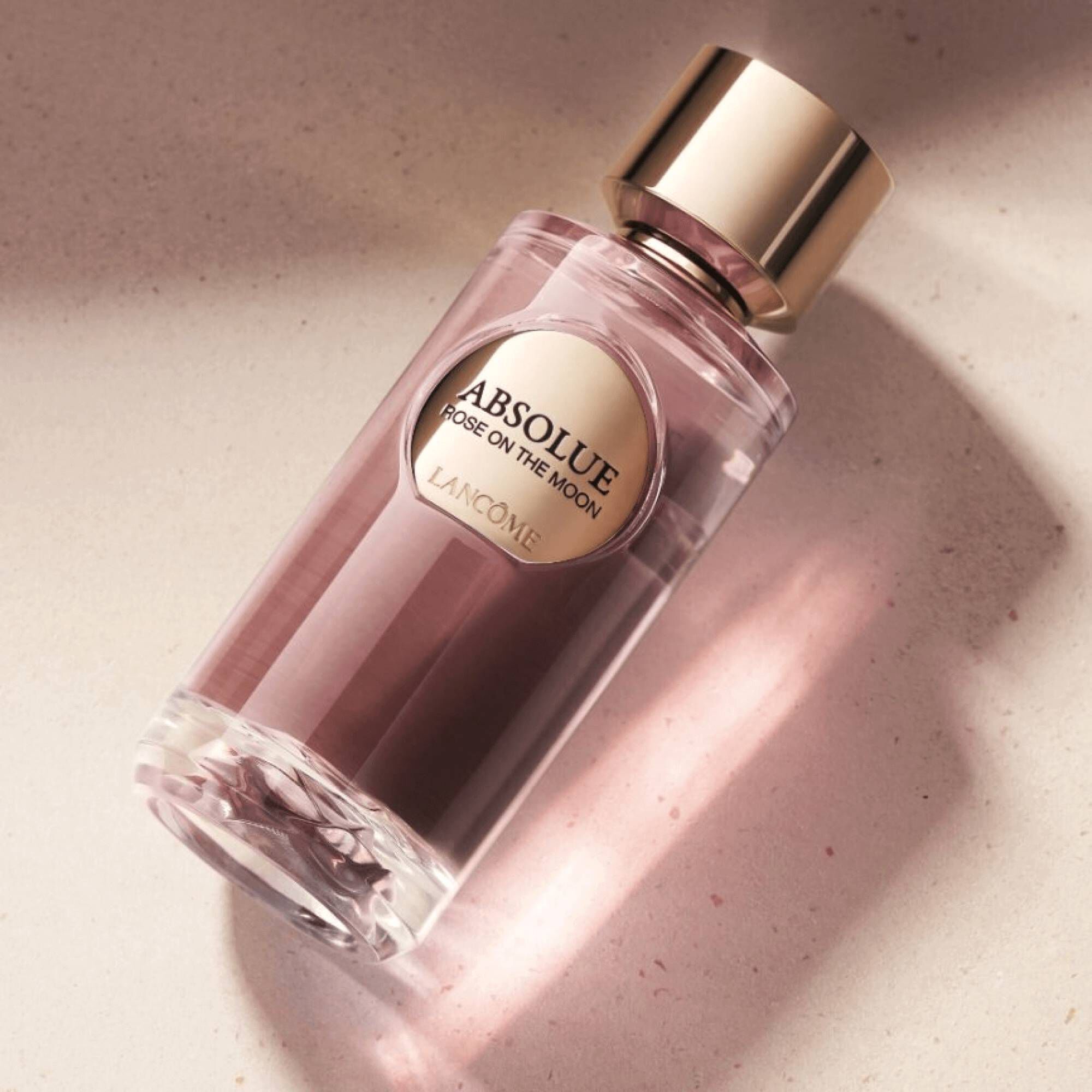 ABSOLUE ROSE ON THE MOON